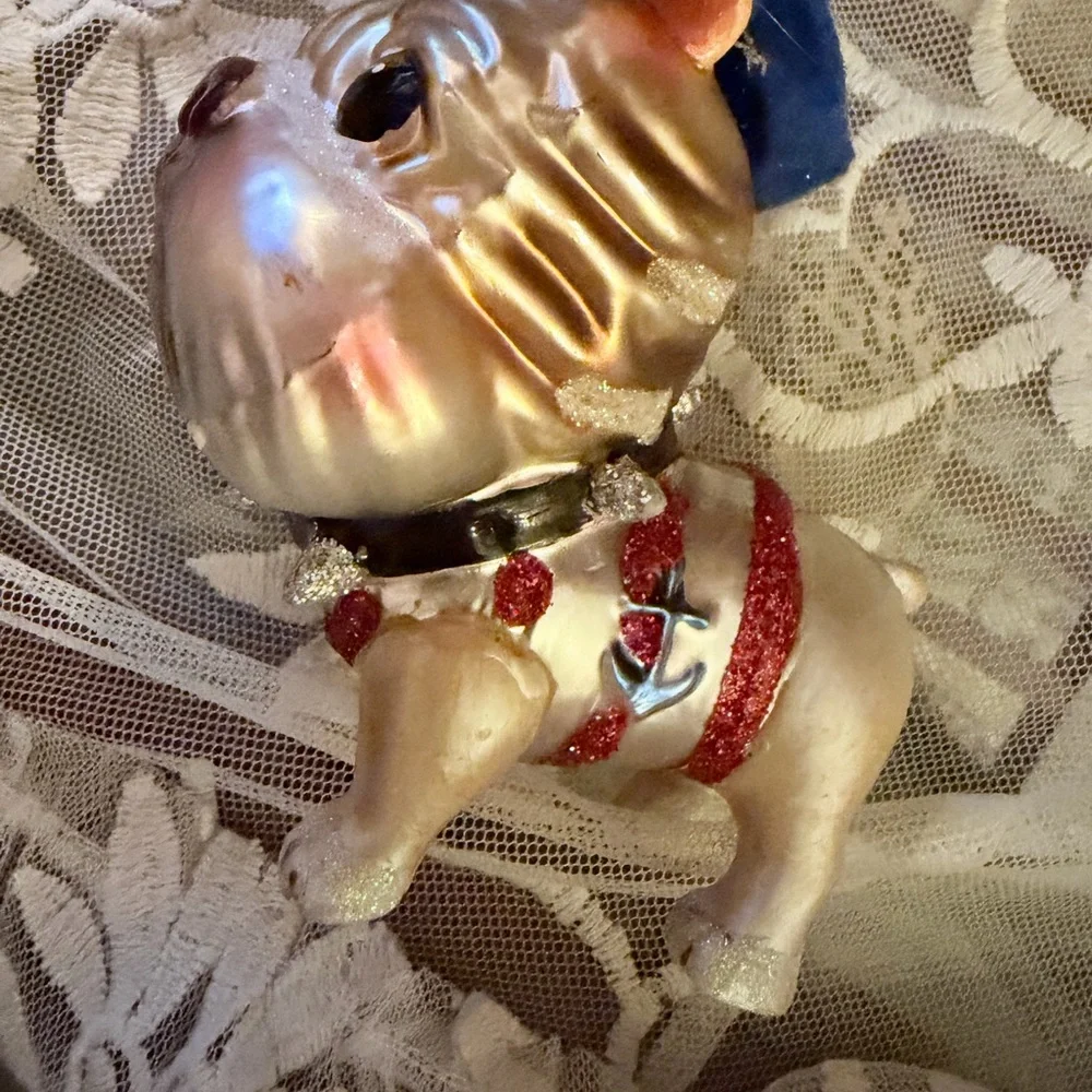 Charming Hand blown Glass Bulldog Holiday Ornament